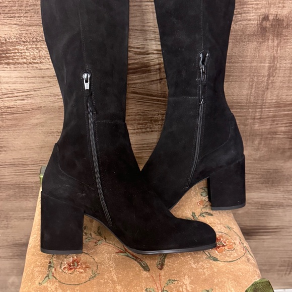 Stuart Weitzman over the knee suede boots - Picture 2 of 11